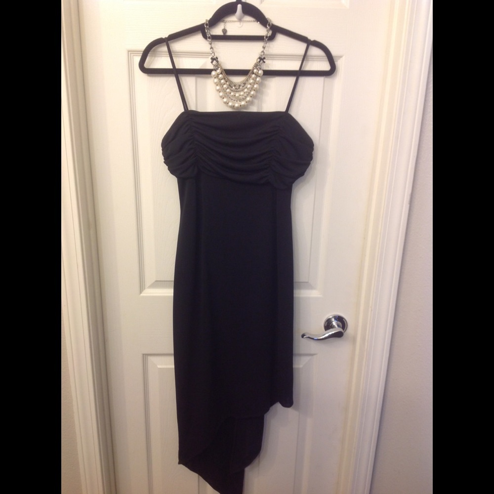 Host Pick Couture Black Size 6 LBD EUC